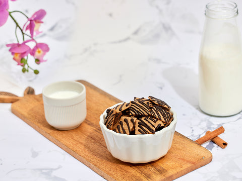 WAFFLE CRISPS- DARK CHOCOLATE & CAPPUCCINO CHOCOLATE (PACK OF 4)